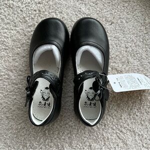 Little girl black dress shoes